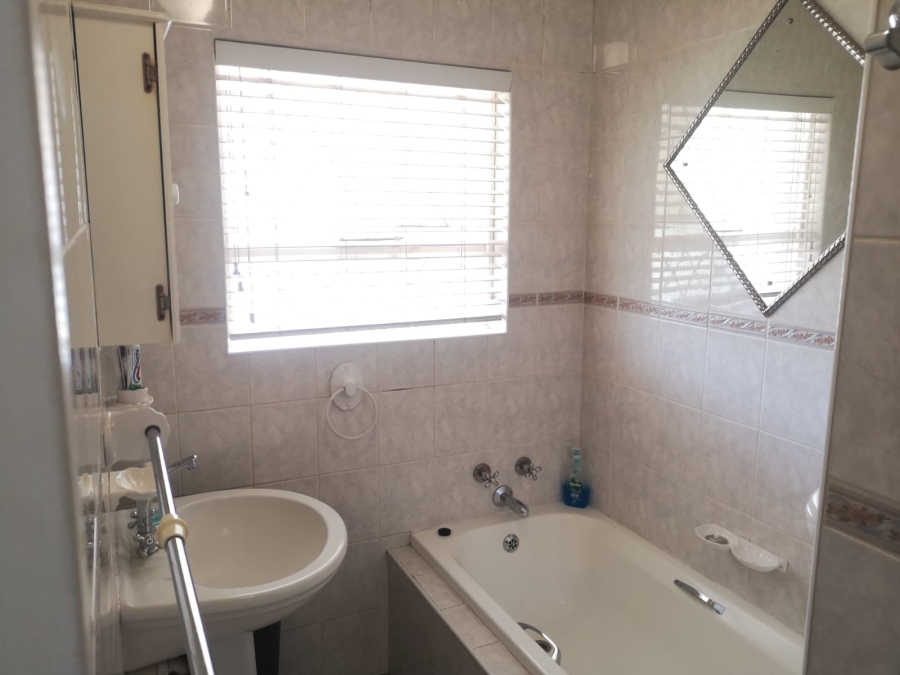 3 Bedroom Property for Sale in Manor Heights Eastern Cape